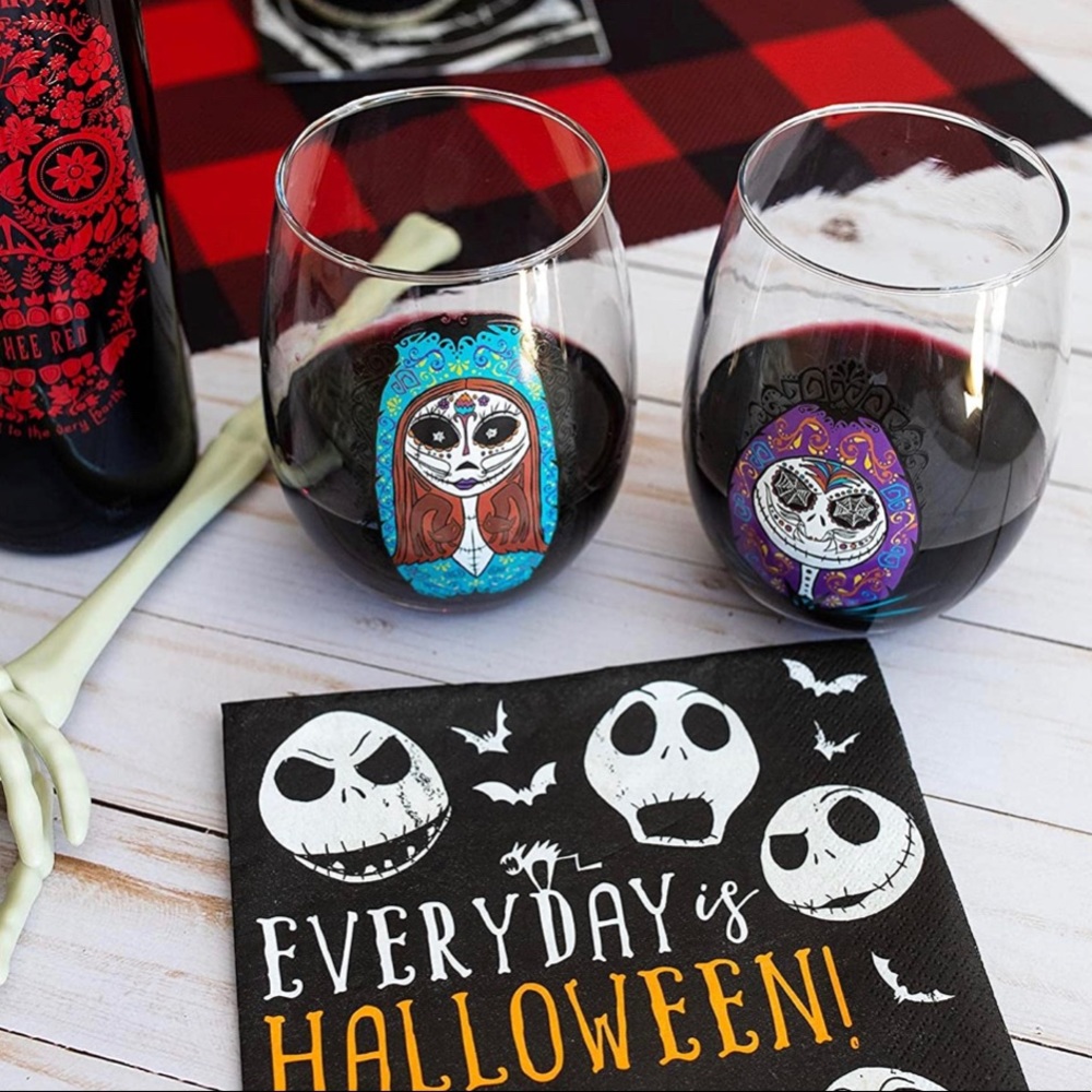 Jack and Sally glassware set